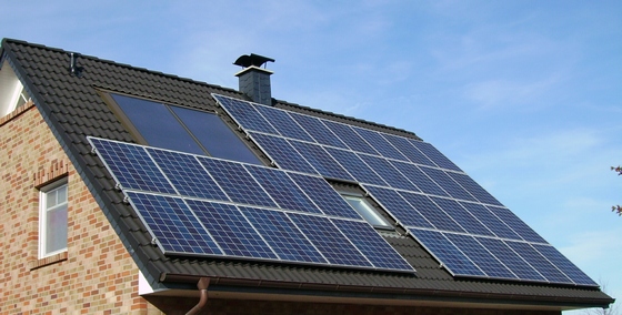 электроэнергия с помощью солнечных батарей