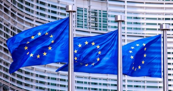 Послуги з оформлення громадянства ЄС